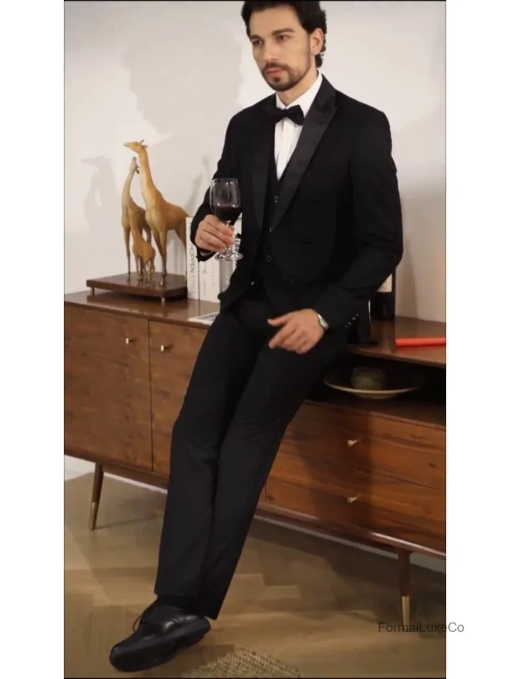 3-Piece Slim Fit Men's Tuxedo Suit Set with Waistcoat